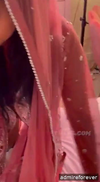 Desi girl enjoying on her wedding day