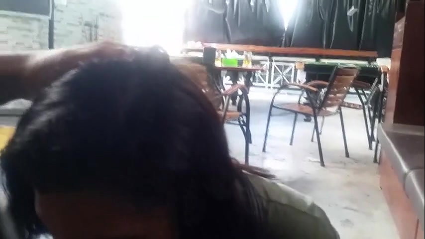 Sexy kerala hot babe gicving sexy blowjob to her BF in his resturant