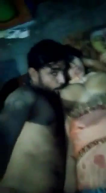 Beautiful bhabhi having