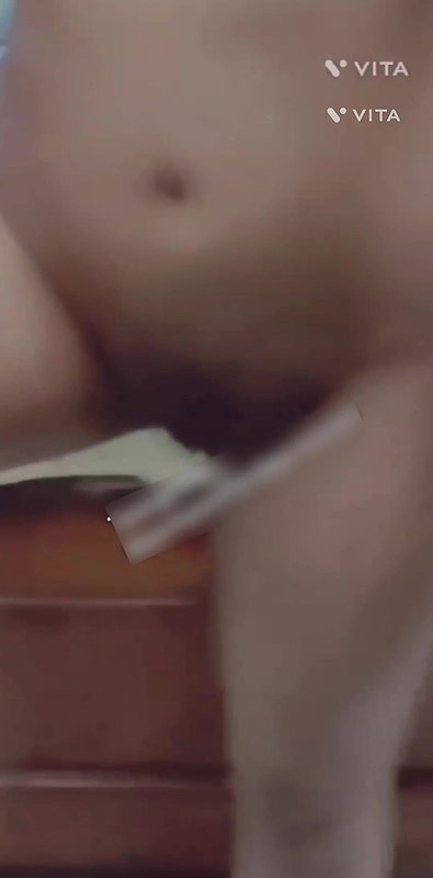 Small Tits Sexy Girl