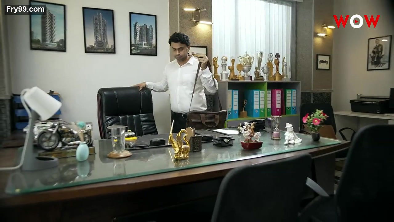 LUST DIARIES – Wo Meri Hai Epi 1-2