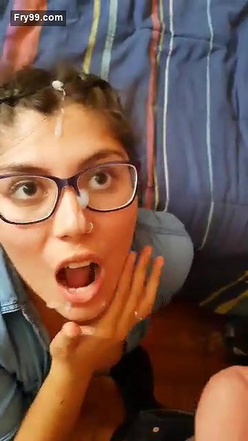 Taking cumshot