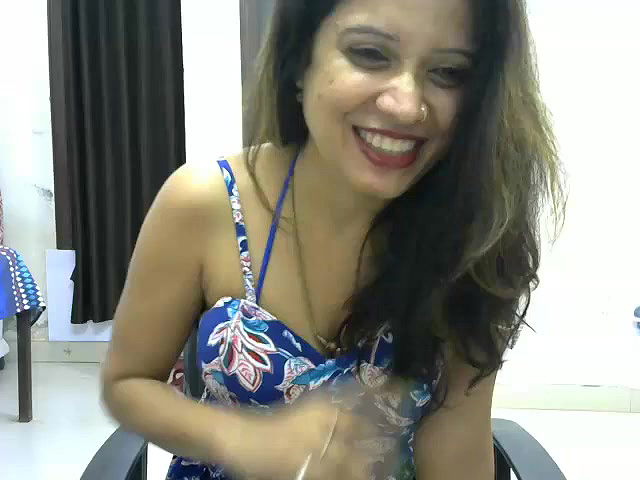 YOURRADHIKA FULL FACE CHATURBATE INDIAN MODEL RARE VIDEO