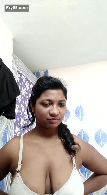 Beautiful bhabhi in bathroom showing all