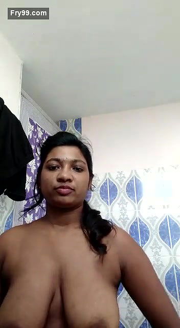 Beautiful bhabhi in bathroom showing all