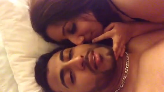 Beauty Teen girl Enjoys in bed with Boyfriend