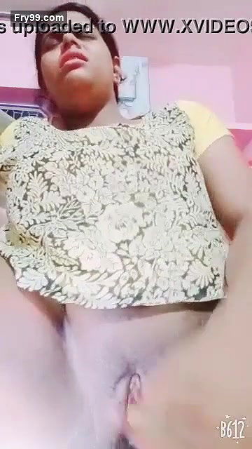 Tanker girl masturbating