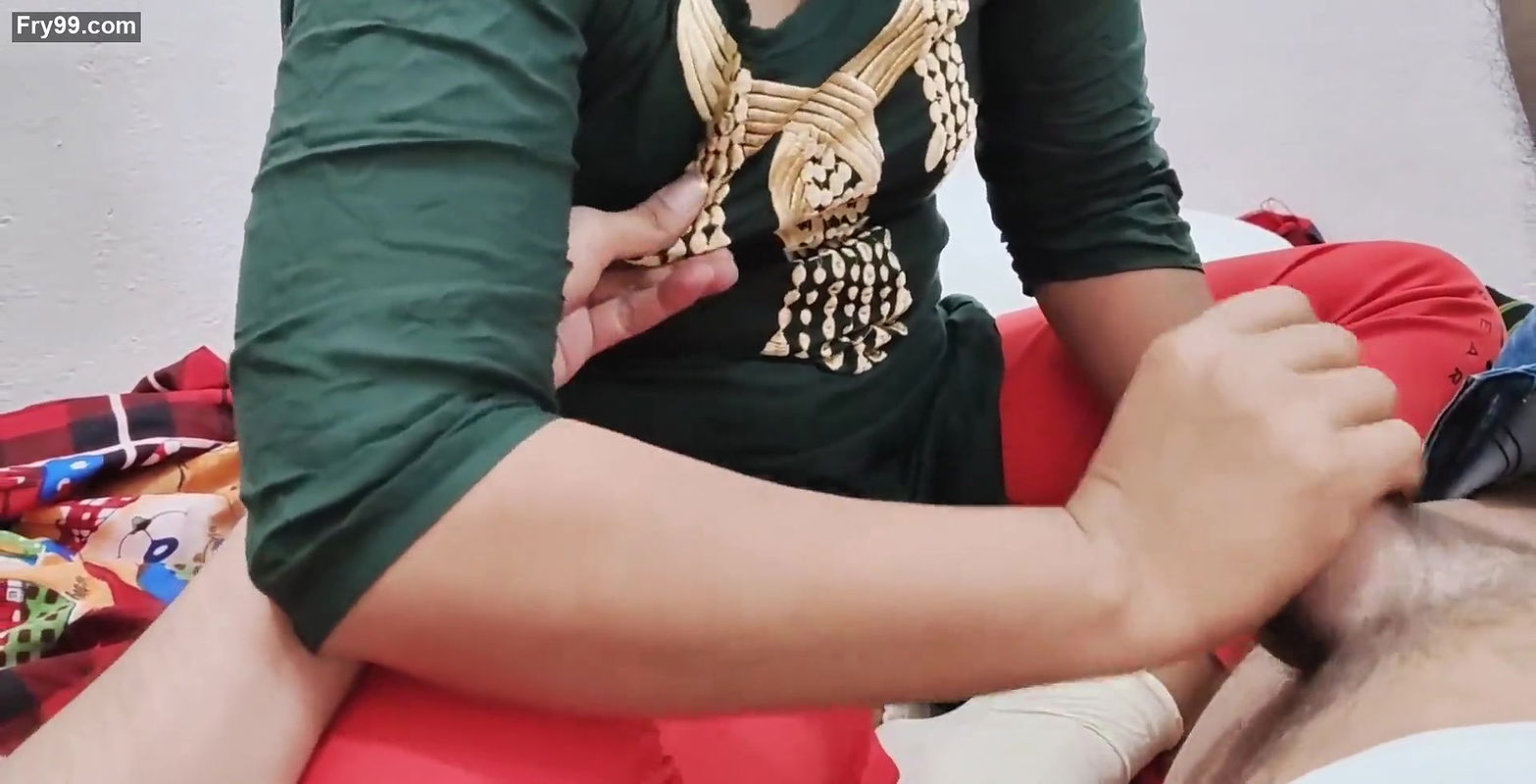 Teacher and student outdoors fucking pussy licking girl friend