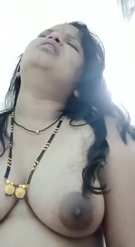 Desi village bhabi hot ride