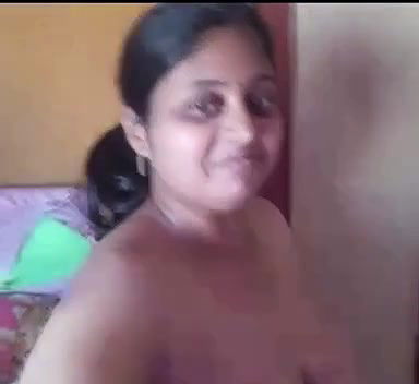 Sexy bhabhi showing