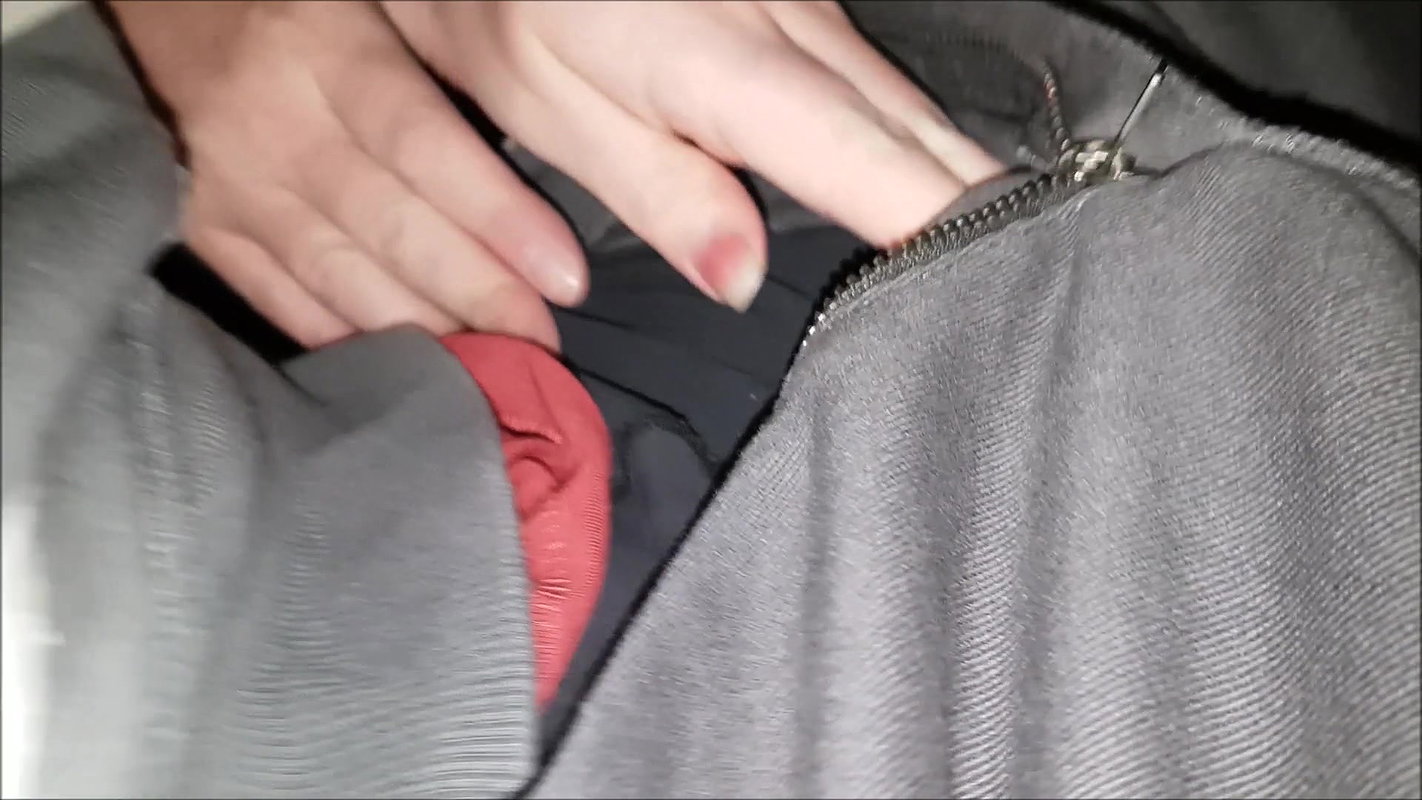 Massaging dyke eating bigtitted oiled MILFs wet pussy_7b99f53f