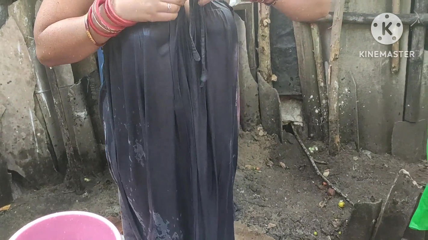 mature likes to pour water on herself with clothes on