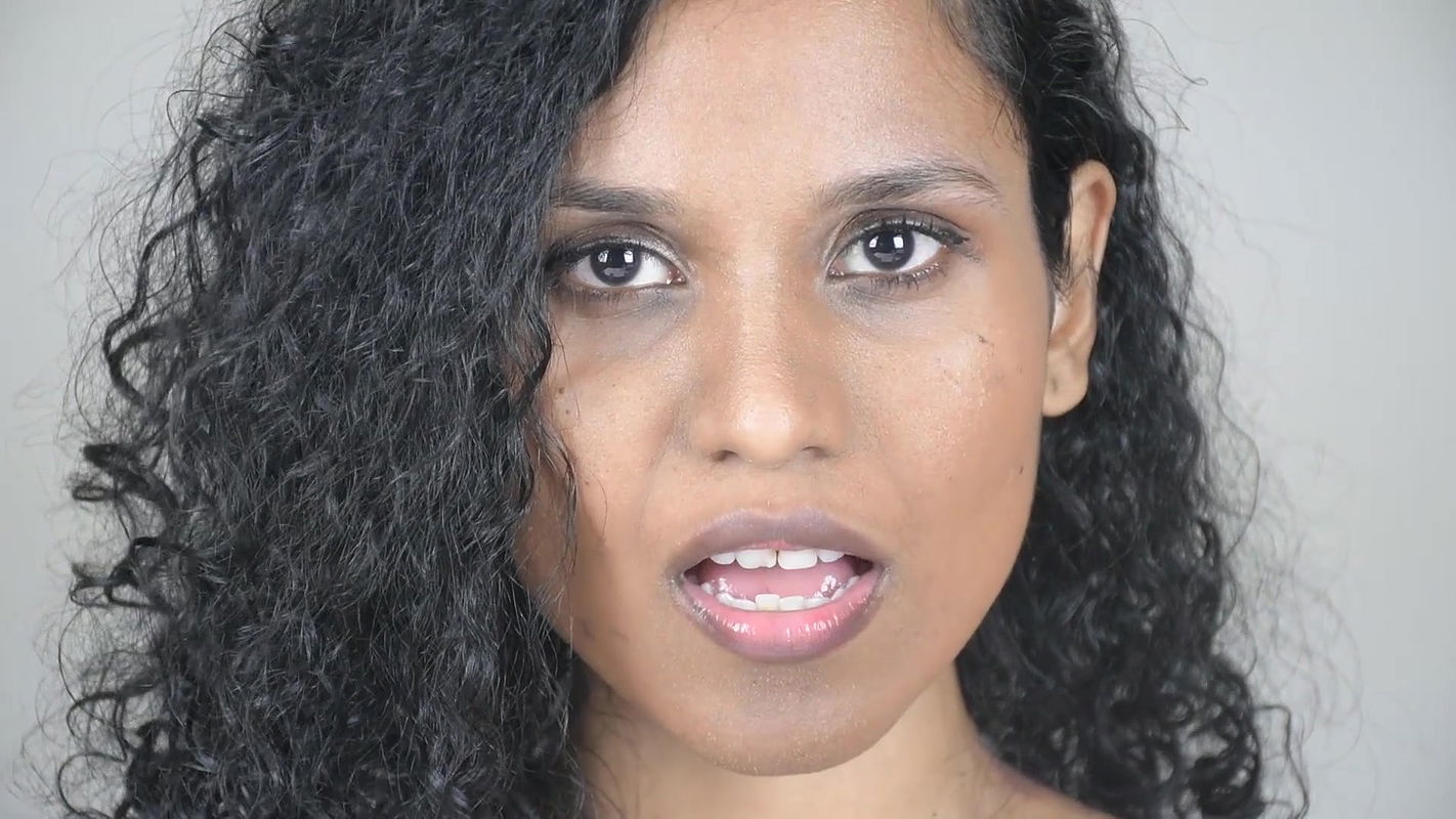 spit drool play with lily