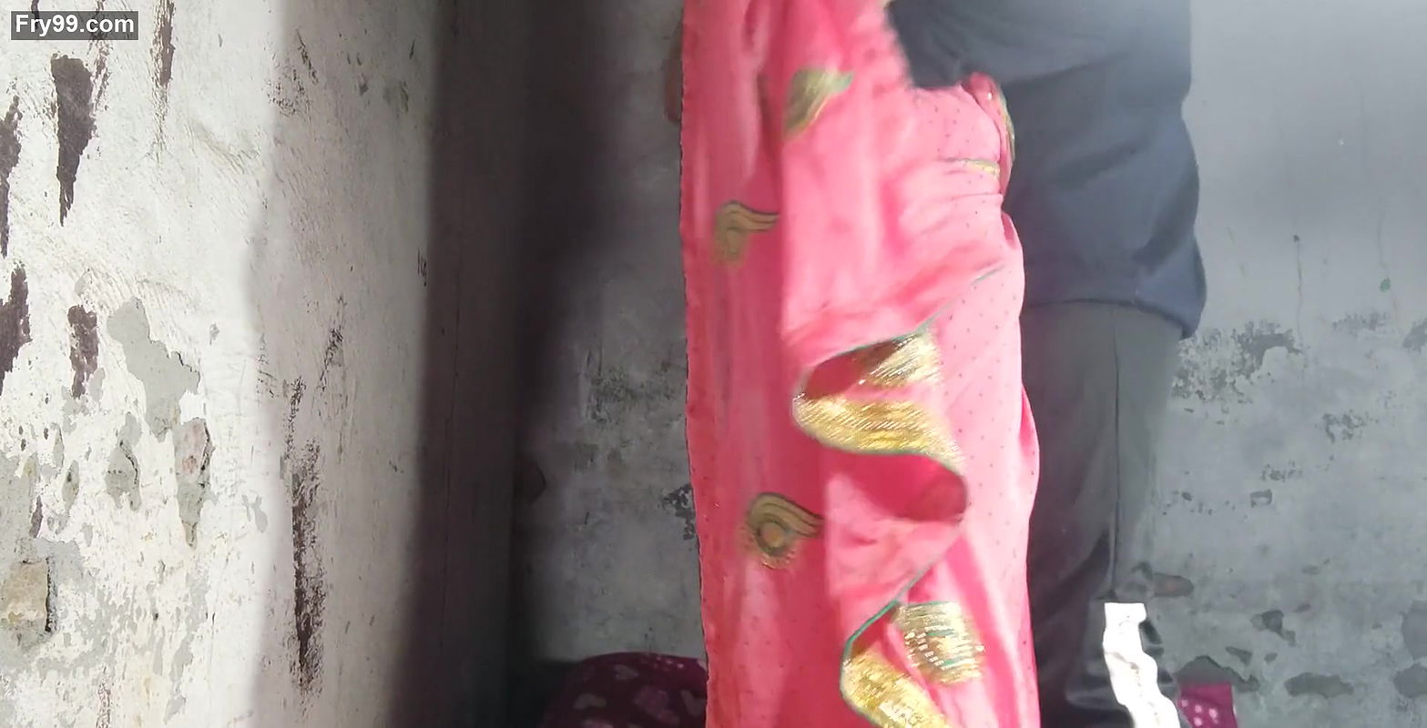 School staf room me choda