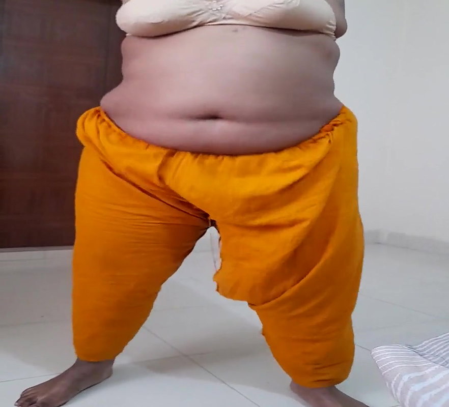 (pota ne dade ko choda) Indian Hot 60 year old granny fucked by 19 year old Guy