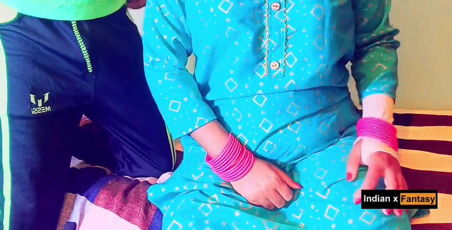 Ameture Desi slut girl pleased her lover with pov blowjob and hardsex