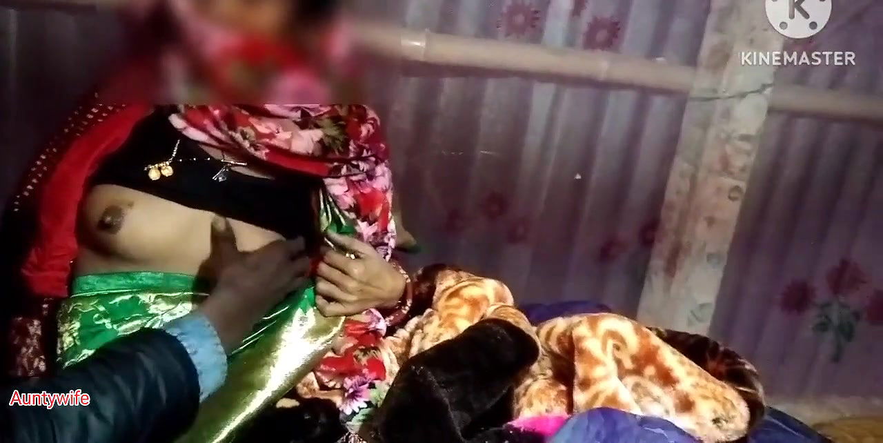 Apne aunty ko Shaadi se ghuma kar lekar aaya Ghar aur ful masti ke sath chudai Kiya