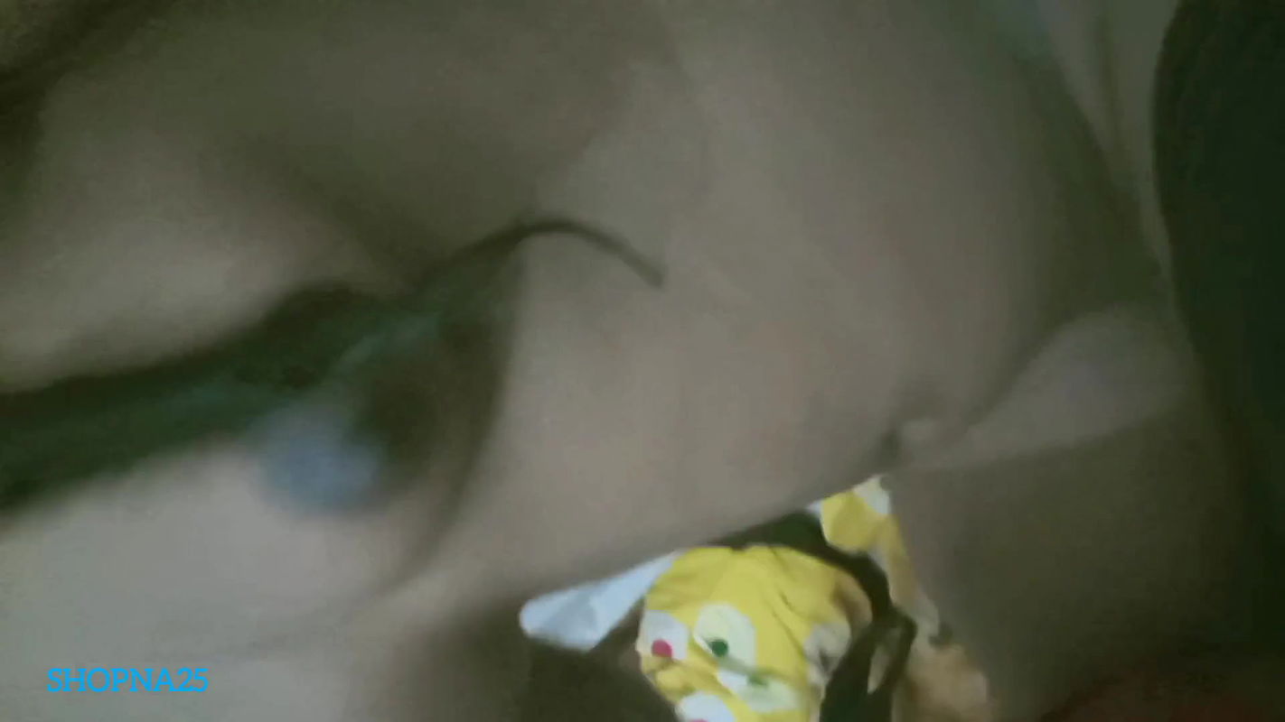 Bengali 18y old Stepsister Bathing Nude