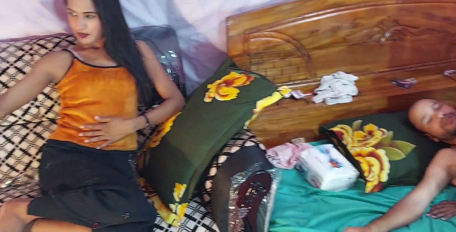 Couple joined a nice foursome action and they liked it Bengali Sex foursome.