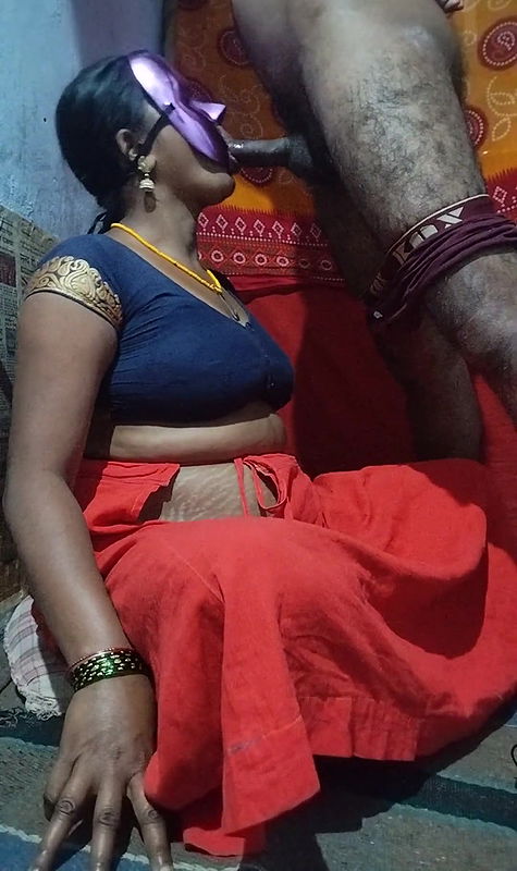 Desi bhabhi ka muh ma Lund ghusa Diya our Sara mall pila diya