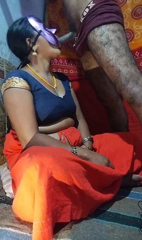 Desi bhabhi ka muh ma Lund ghusa Diya our Sara mall pila diya
