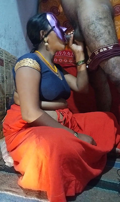 Desi bhabhi ka muh ma Lund ghusa Diya our Sara mall pila diya