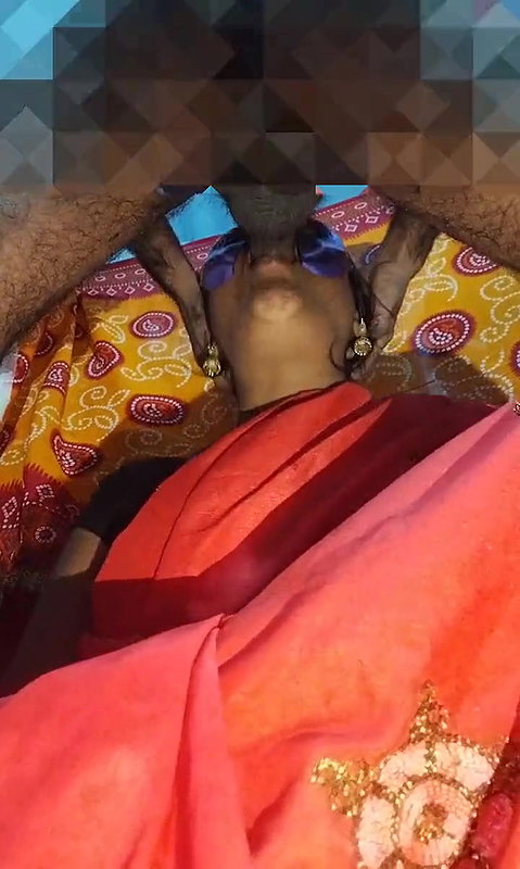 Desi Didi ka muh ko pela our Sara mask pila Diya Didi cumshot mouth