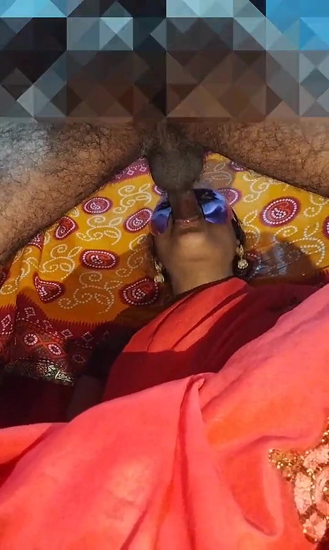 Desi Didi ka muh ko pela our Sara mask pila Diya Didi cumshot mouth