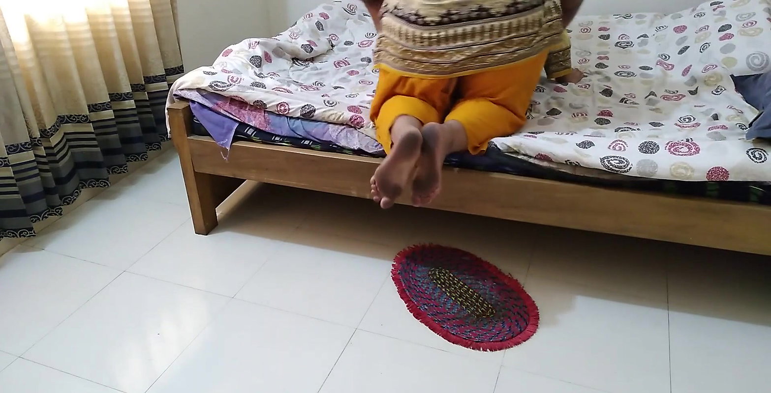 Desi Sexy MILF Mom Apne Bete ke Sath Kiya Kand – StepMom Riding StepSon Cock (Indian Family Therapy).