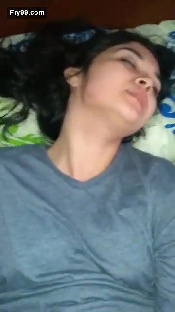 Shaved pussy fucking