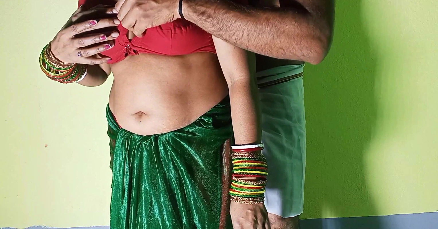 Dhongi Tant-rik Ba-BaJi Ne Apni Bhakt Ko Pooja K Baad Khade-Khde Pela