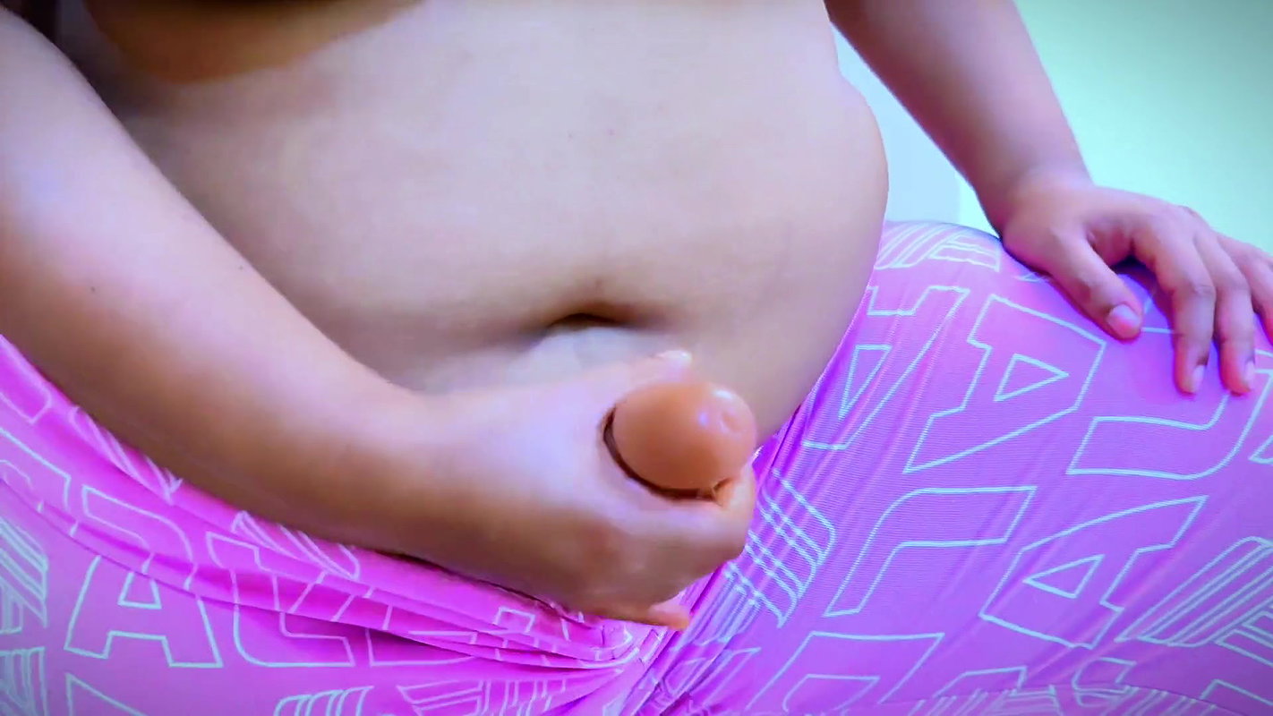 Big Tits Hot Stepmom’s Huge Fat Cock Caught in Hotel Room with Masturbation!