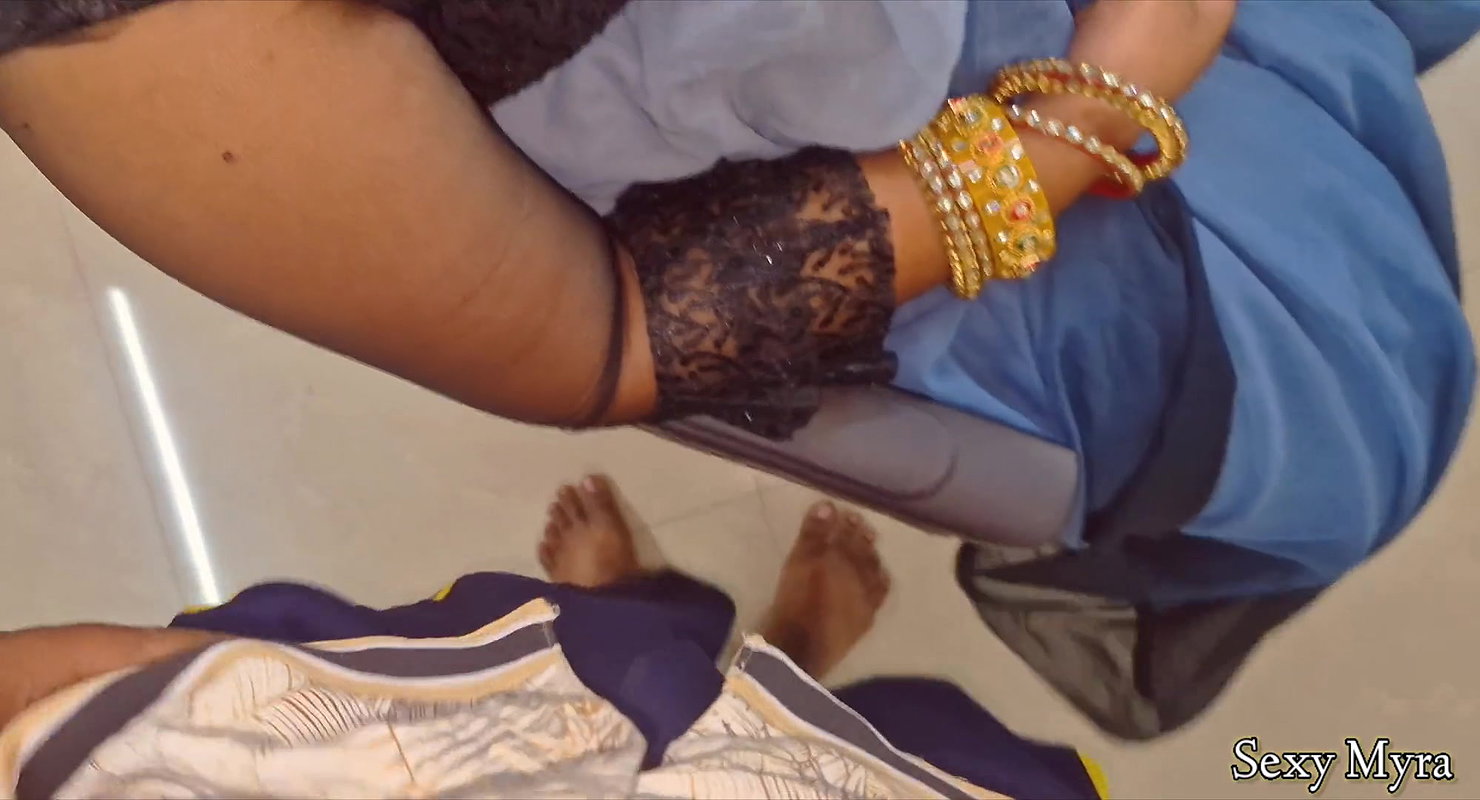 Part 1 – Hot Mami Got Suprise Blowjob