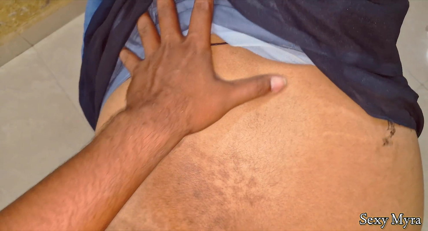 Part 2 – Indian Hot Mami Suprise Blowjob and Fucking