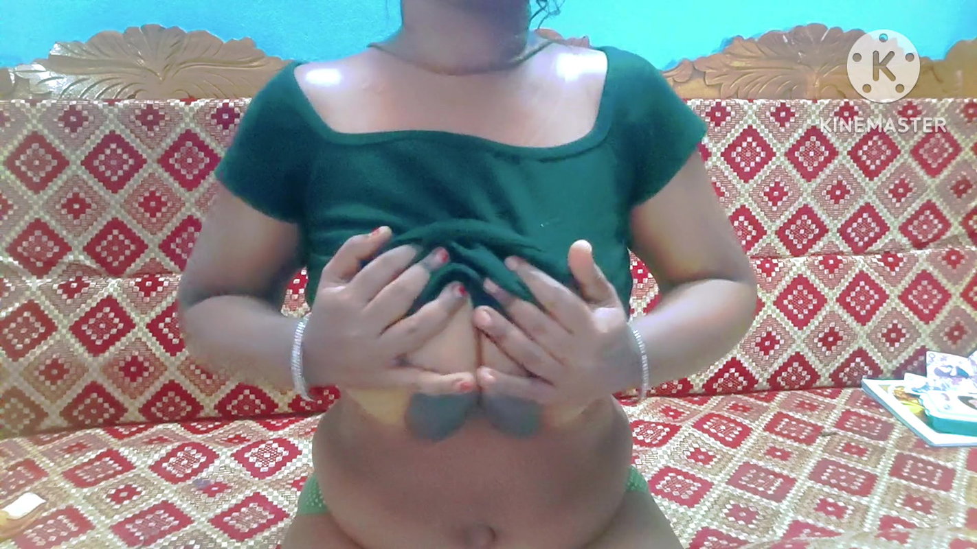 Girlfriend Showing Her Assets on Video Call for Her Bestie – Tamil Audio with Erotic Moaning