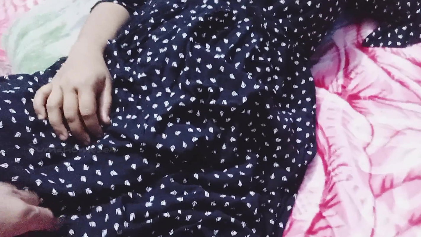 Indian Bangla Beautiful Deshi Hot Bhabhi Ko Hardly Fuking.