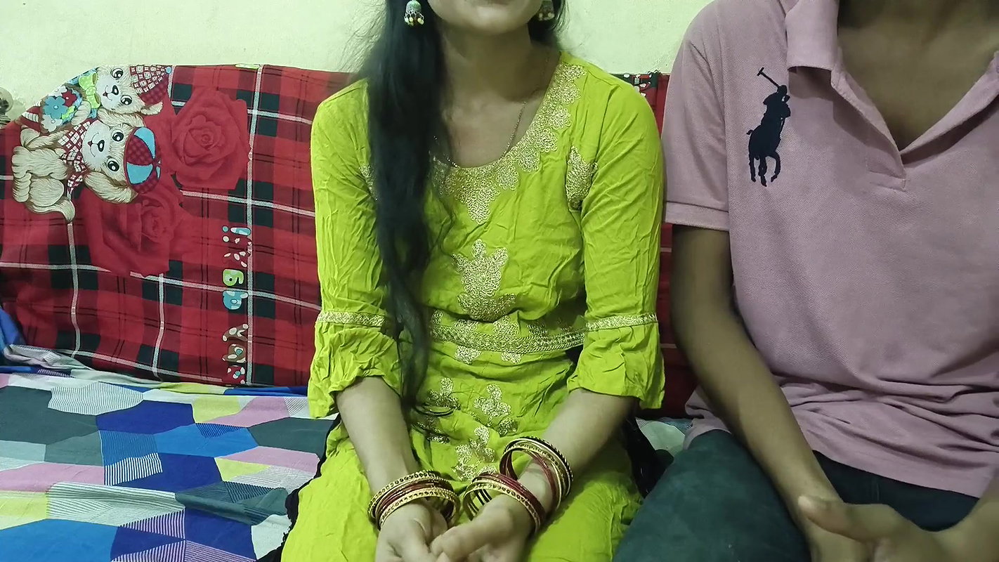 Indian Bhabhi Into Room of 18 Year Old Stepson Having Sex