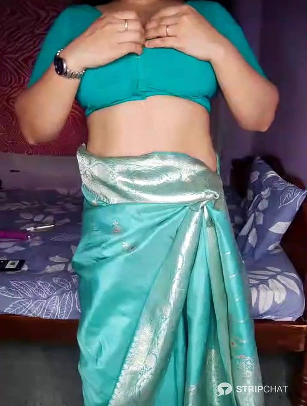 Hot_Telugu_Queen 2 beautiful eyes and boobs show