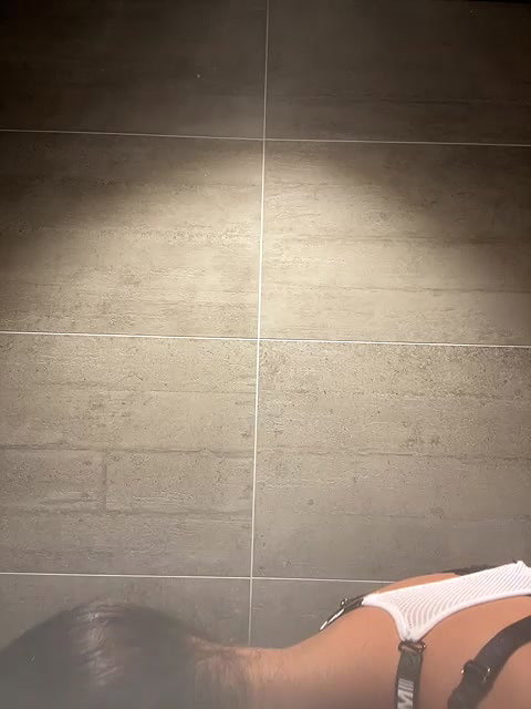 Fuckdolllucy 41 ass hole fingering