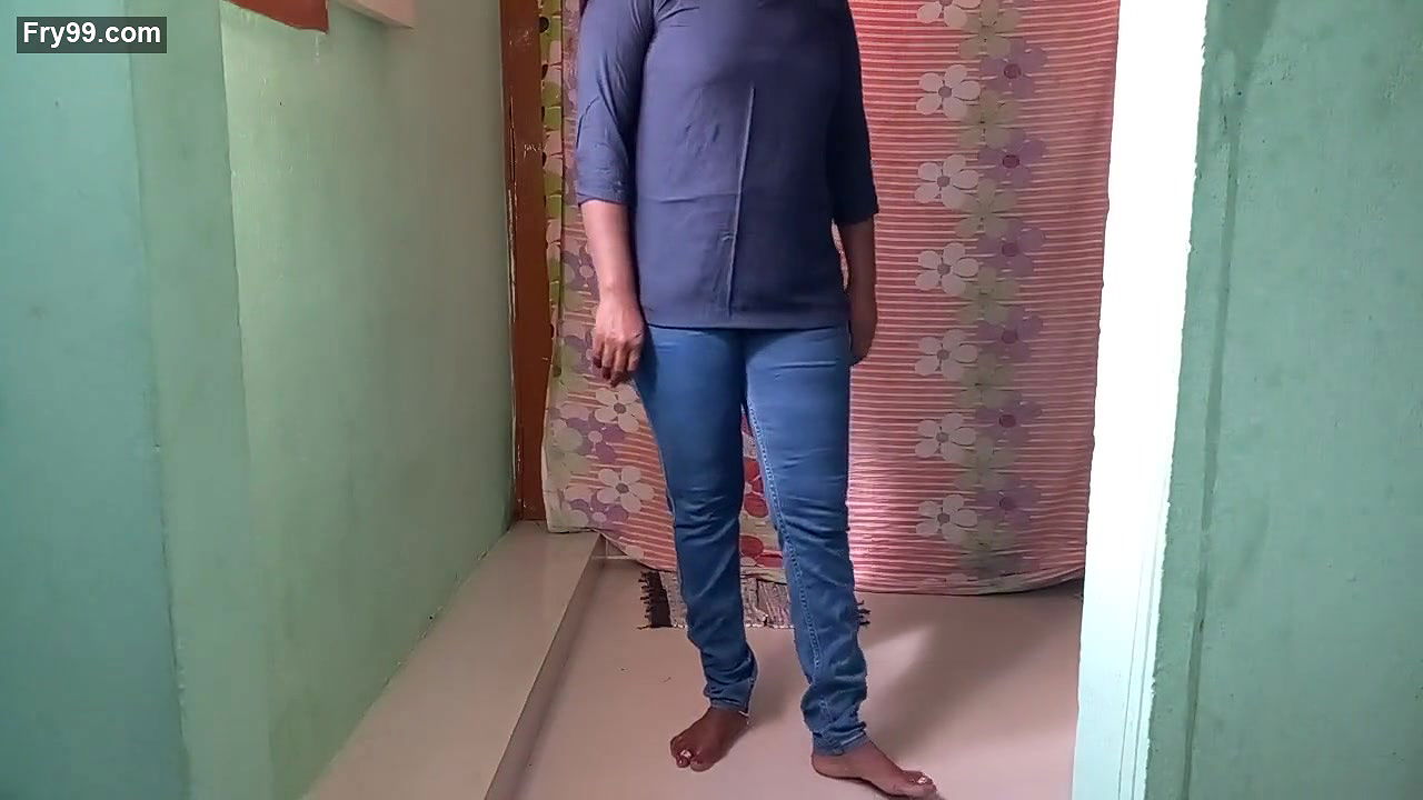 Hot tamil aunty