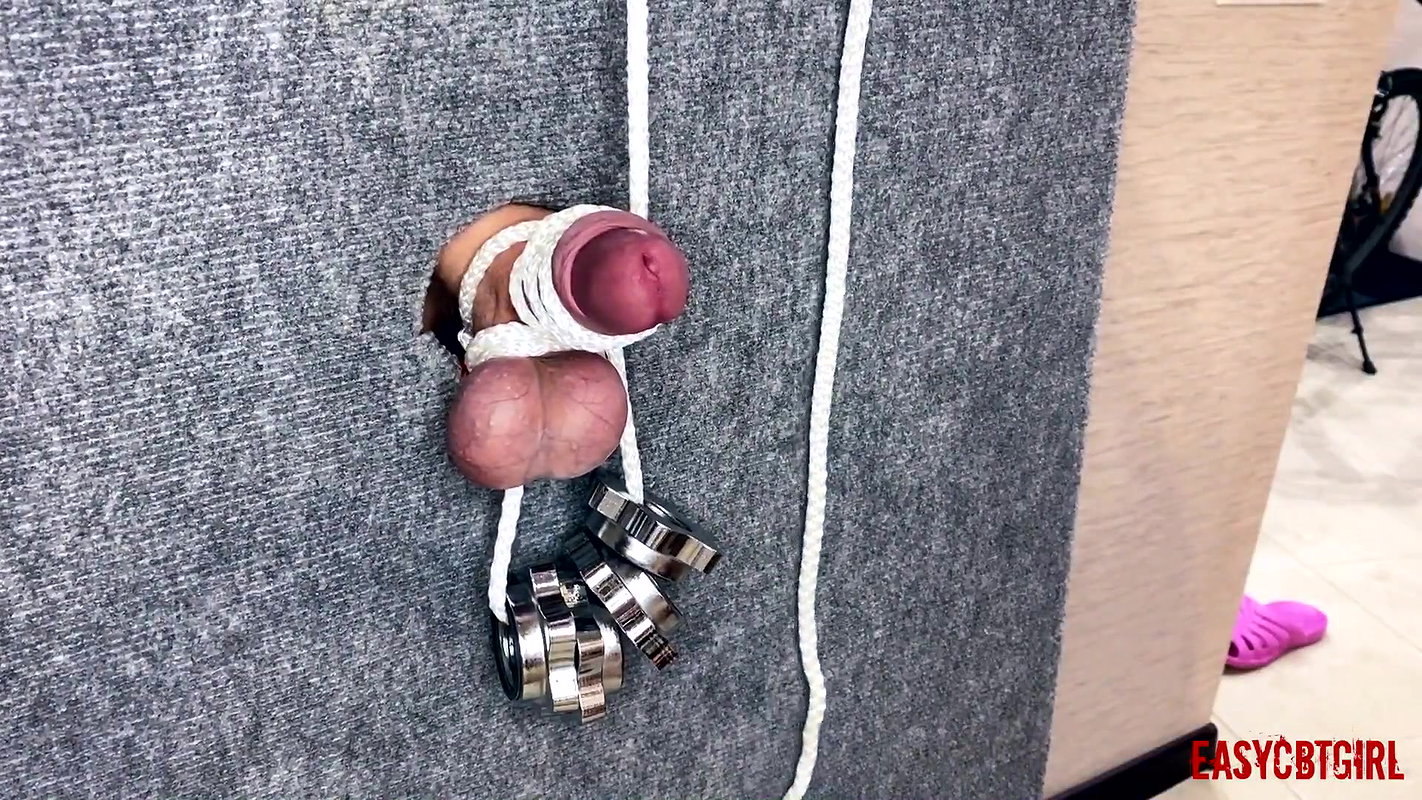 Mistress Tightly Tied the Slaves Cock and Balls by Hanging a Load on them EasyCBTGirl