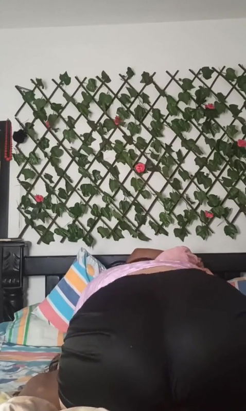 I invited my friend from work to watch netflix and I ended up fucking