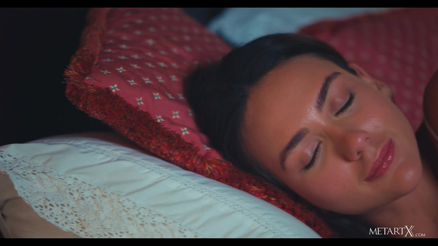 Vixi Rafi – Early Touch 2