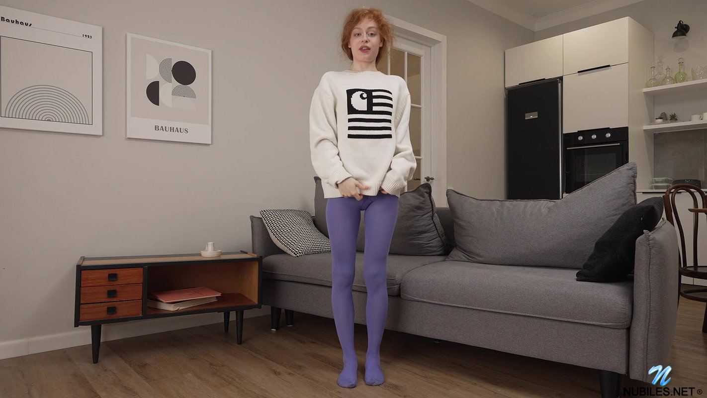 Reina Flore – Bra Flare