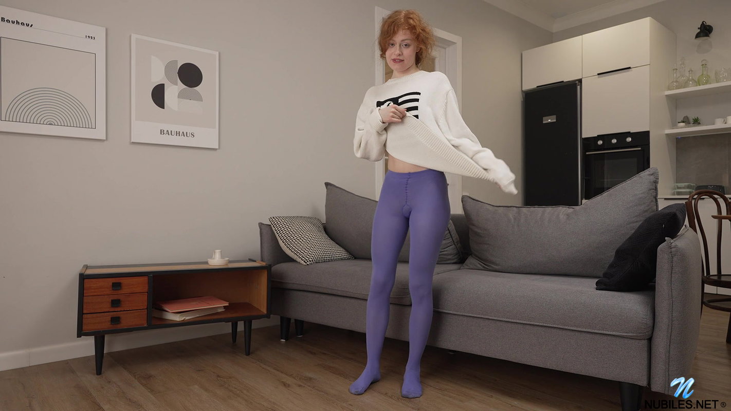 Reina Flore – Bra Flare