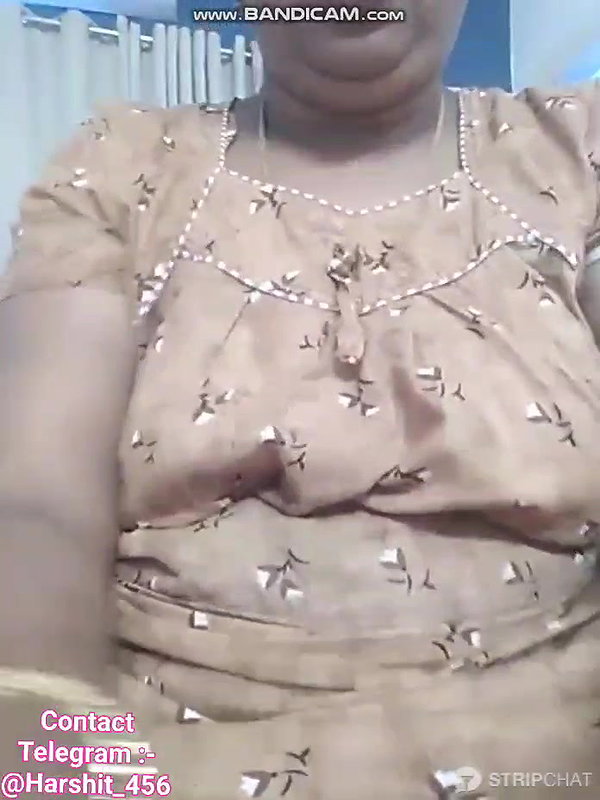 Tncouple 3 ticket show pussy fingering