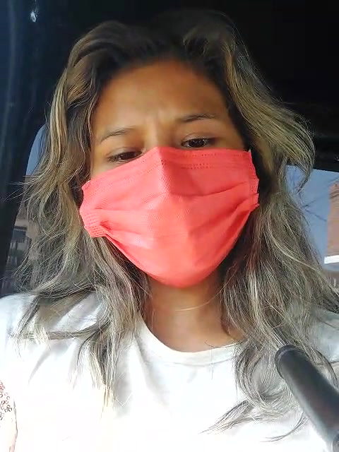 Swinger_naomi23 31 strenger vibrate pussy with dommy