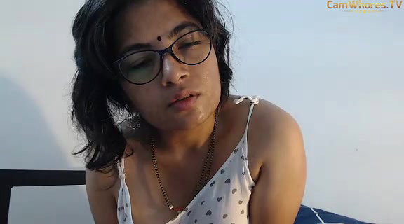 Sexyniharika 1 private show enjoying dommy on pussy
