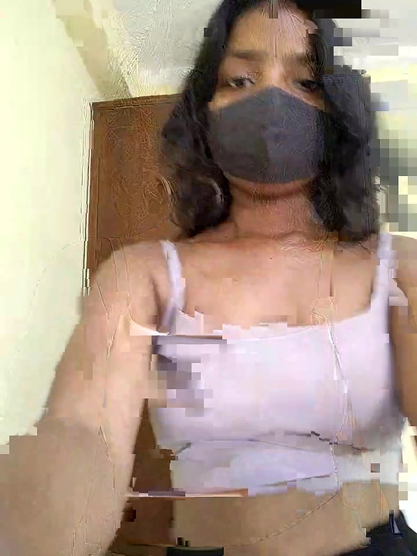 Mona_Desai 25 closeup ass hole spreading