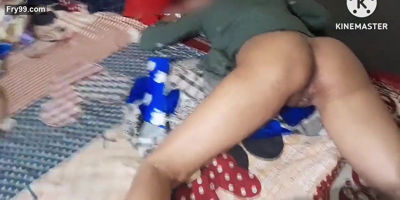 Indian desi bhabhi sex in podasi Dewar pure Hindi sex vedio